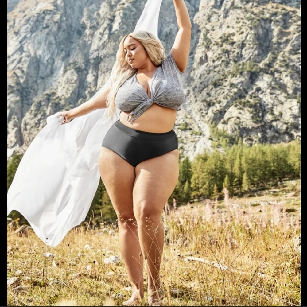 Gabifresh Bikini Grey + Coverup Crop Top